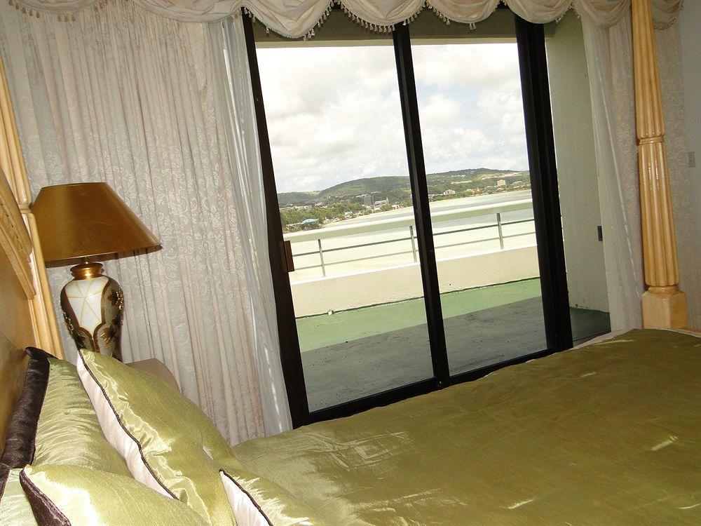 Alupang Beach Tower Tamuning Exterior foto