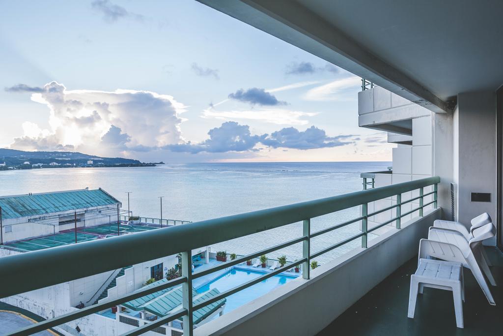 Alupang Beach Tower Tamuning Exterior foto