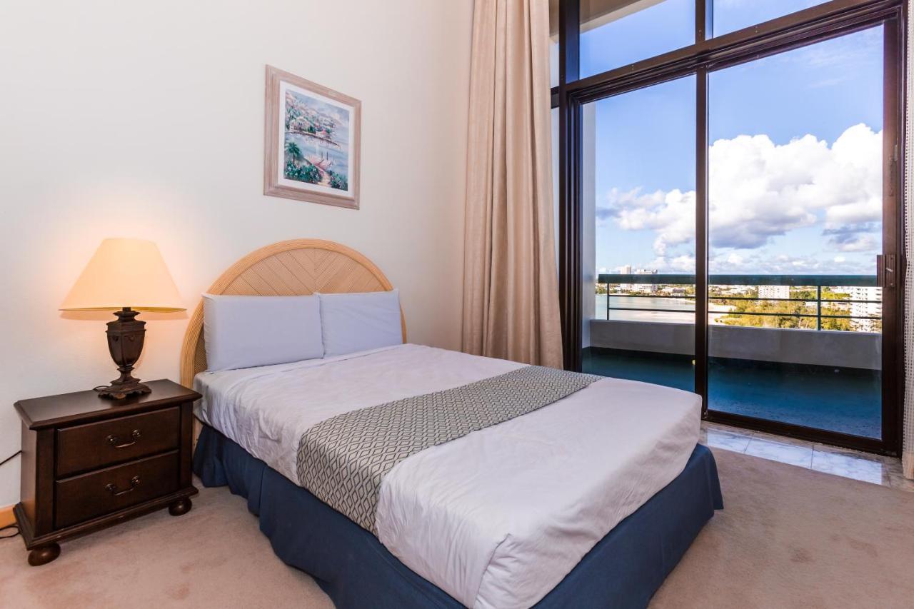 Alupang Beach Tower Tamuning Exterior foto