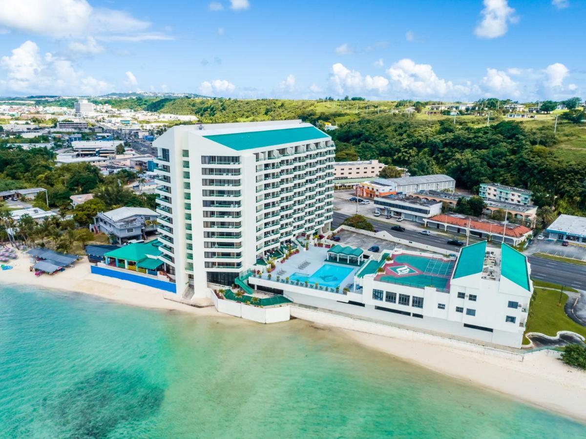 Alupang Beach Tower Tamuning Exterior foto